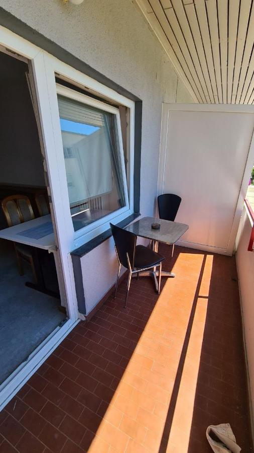Ferienwohnung Mit Balkon In 克鲁彭多夫 外观 照片