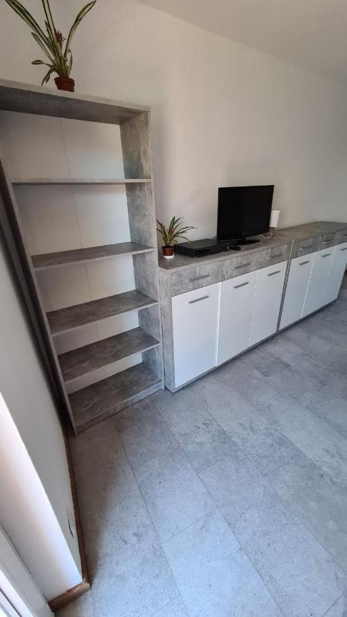 Ferienwohnung Mit Balkon In 克鲁彭多夫 外观 照片